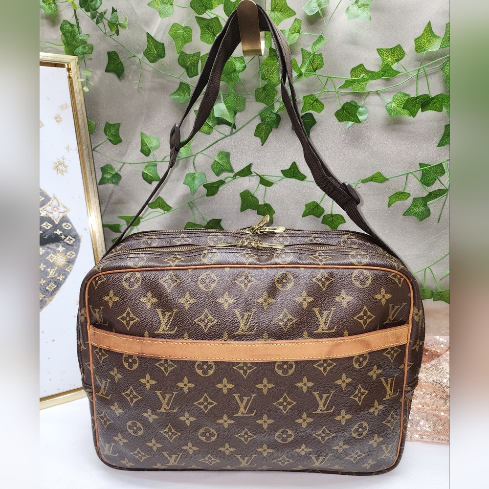 Authentic Louis Vuitton Monogram Reporter PM With Dust Bag A+ Condition - Picture 4 of 17